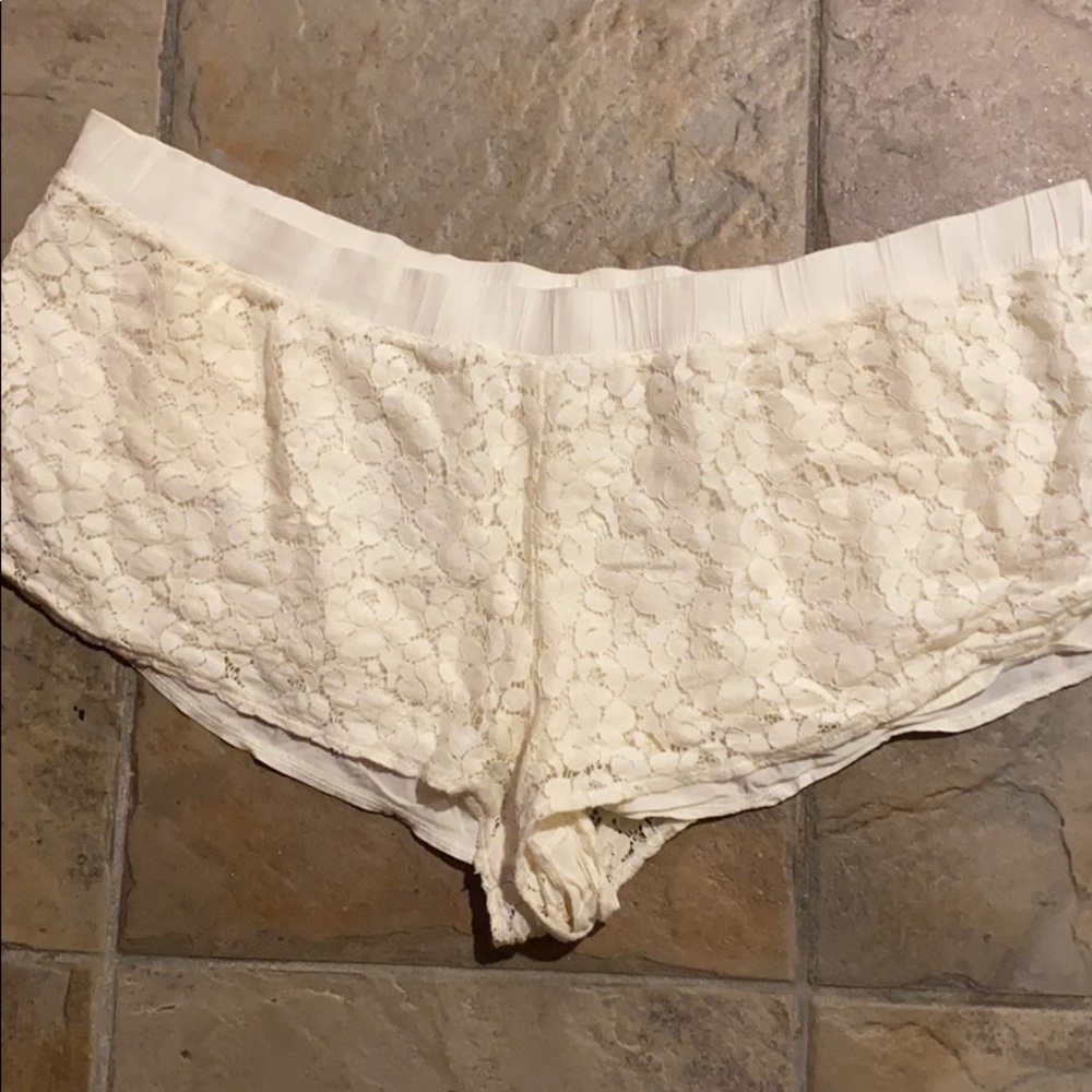 Aerie Plus Size lace floral elastic shorts